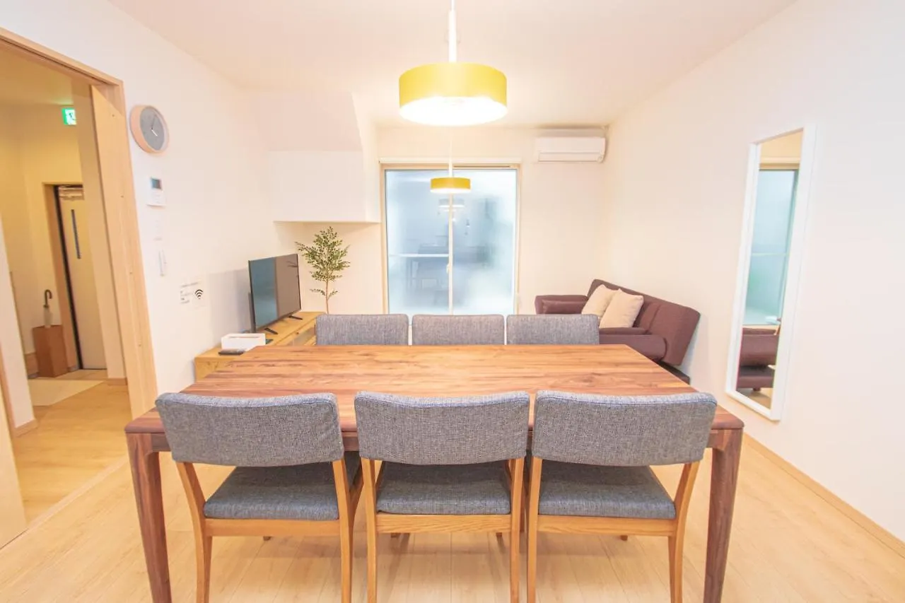 Ecru Haruyoshi Logement Fukuoka